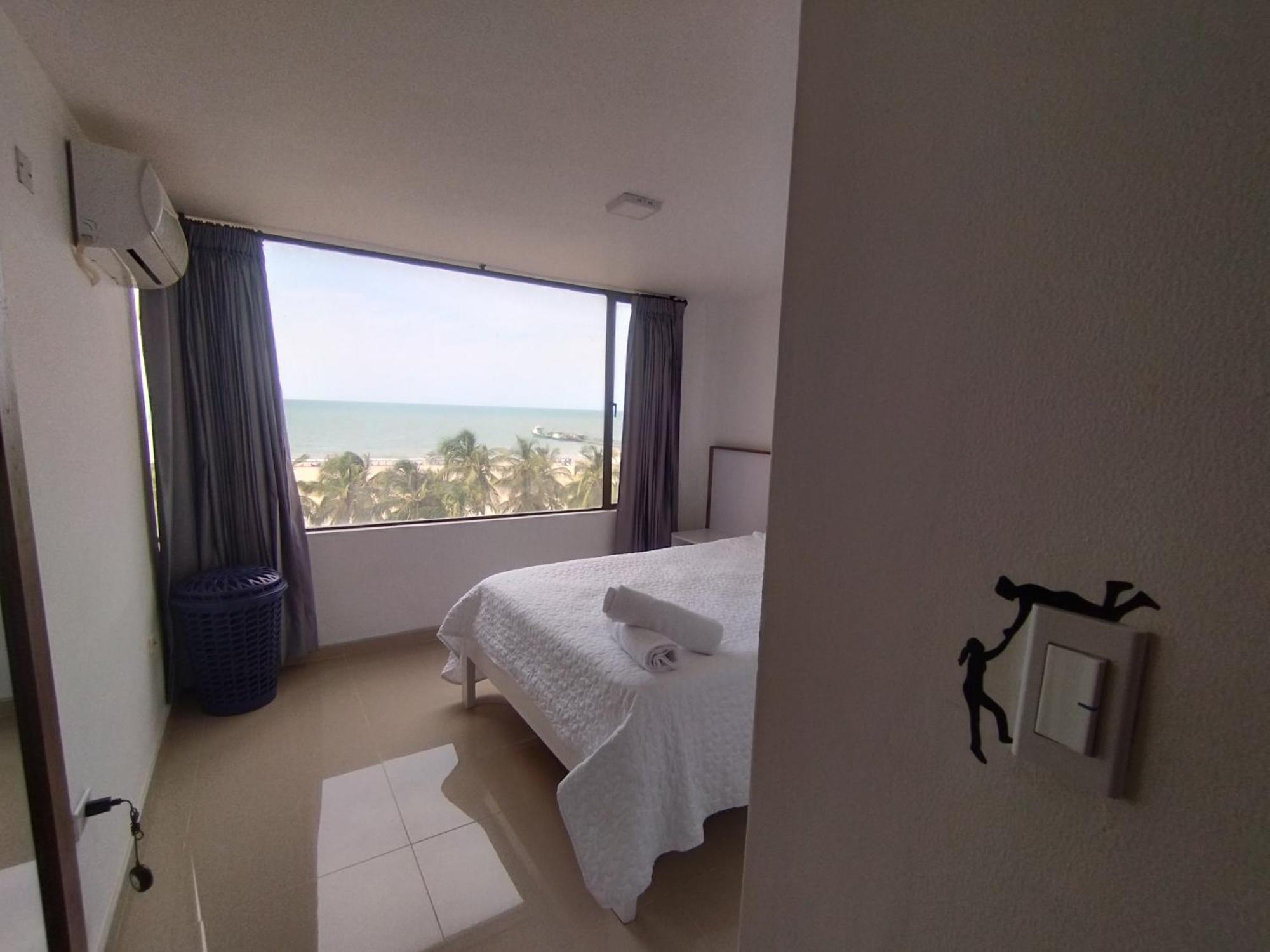 Riohacha III Apartamento Comodo Y Seguro Perfectos Para Trabajar O Vacacionar Con Balcon Frente Al Malecon Exterior foto